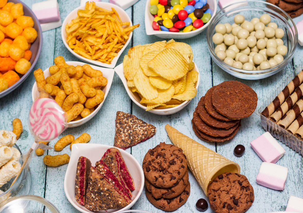 Homemade Snacks: Easy, Healthy, and Delicious Ideas for Kids and Adults